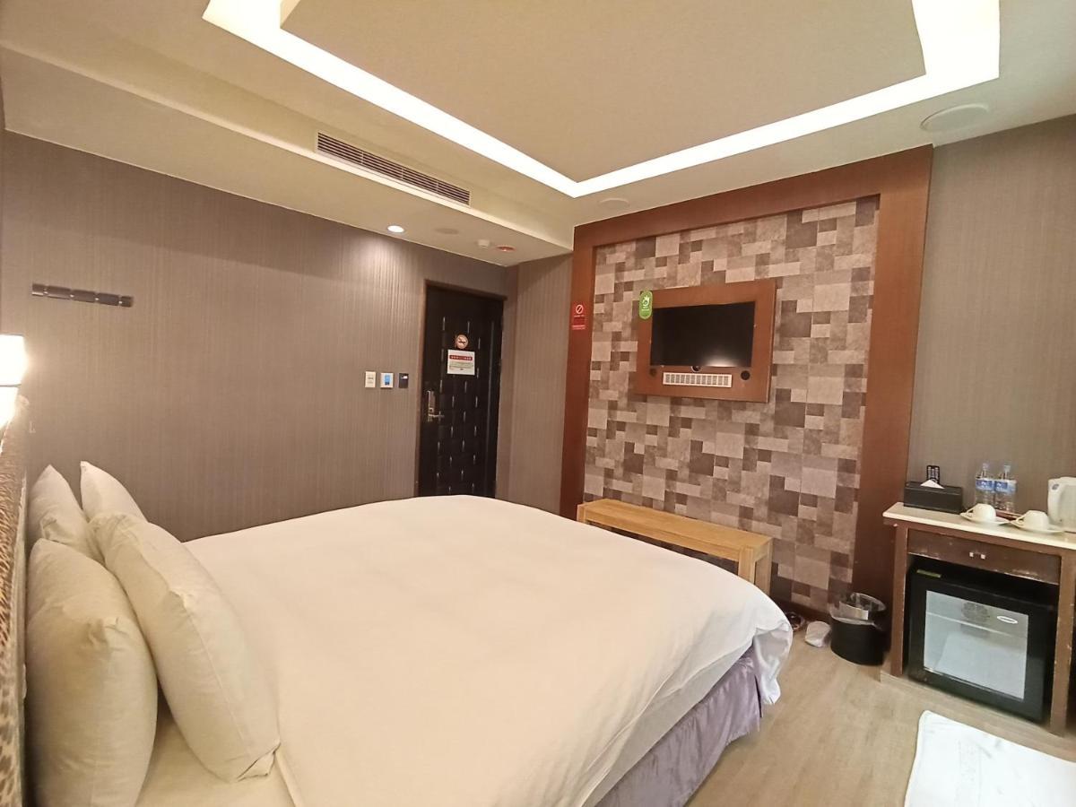 Jin Yong Quan Spa Hotspring Resort Wanli Esterno foto