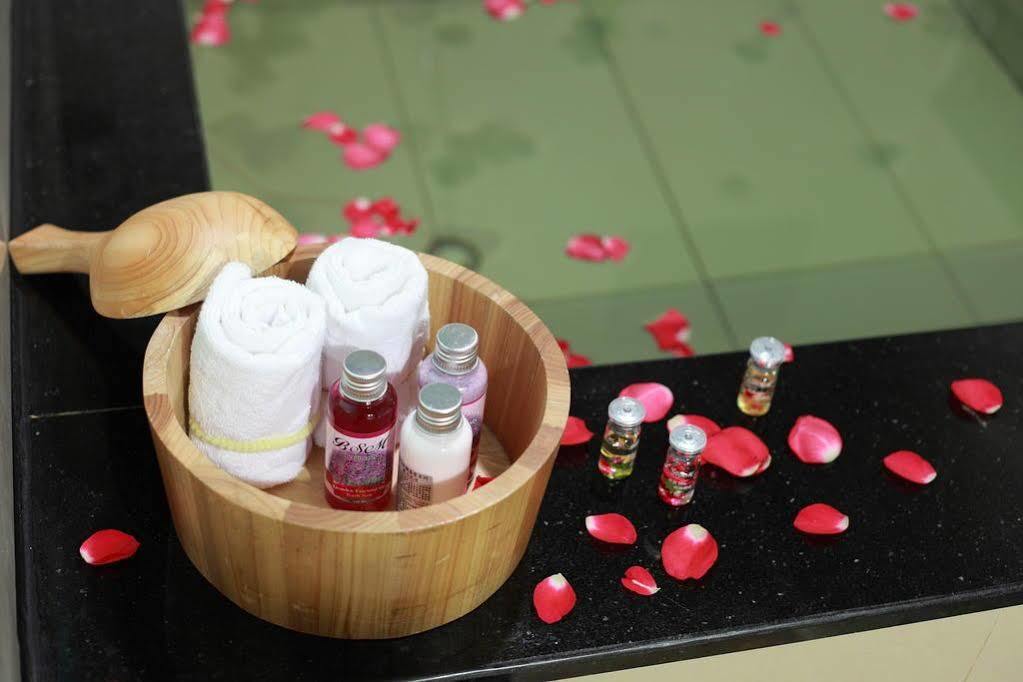 Jin Yong Quan Spa Hotspring Resort Wanli Esterno foto